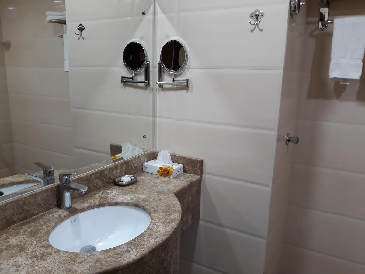 فندق ديار المشاعر Hotell Mekka Exteriör bild
